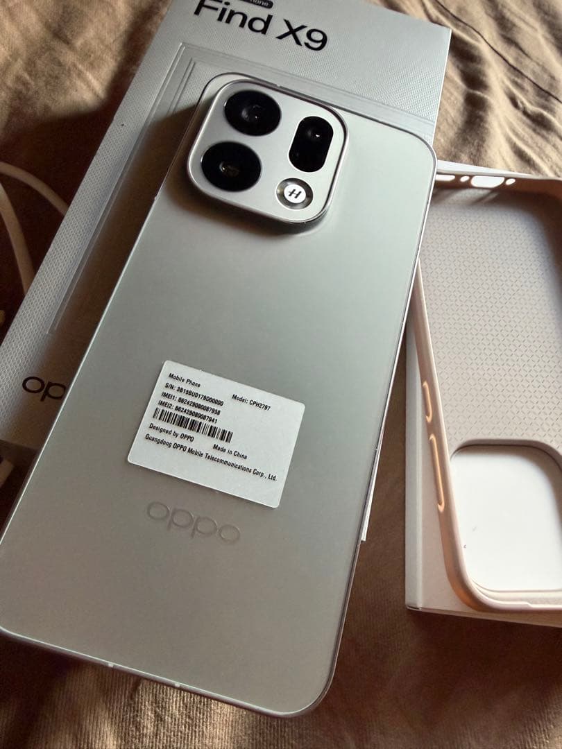 極美品】oppo Find X9 本体プラス付属品一式 - メルカリ