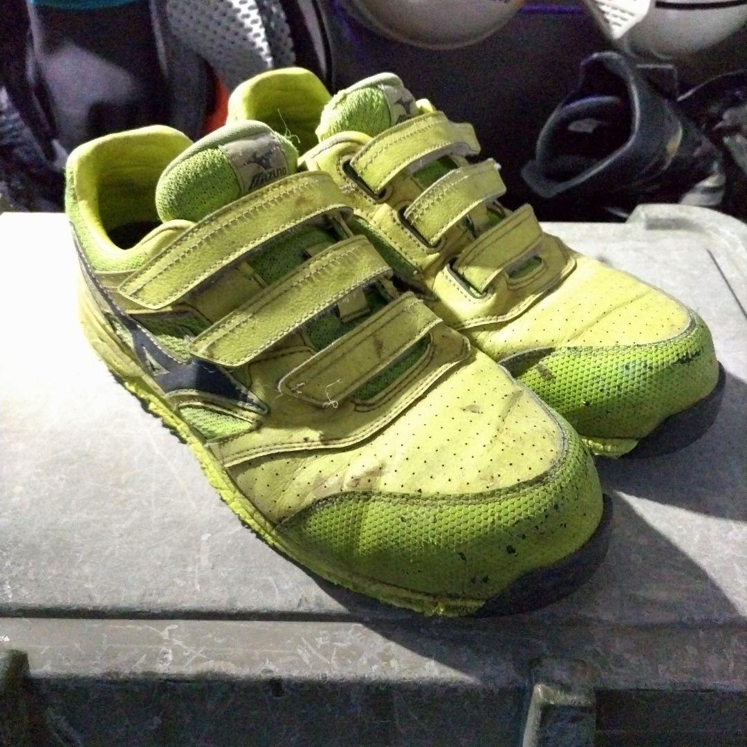 Mizuno 蛍光イエロー安全靴 - メルカリ