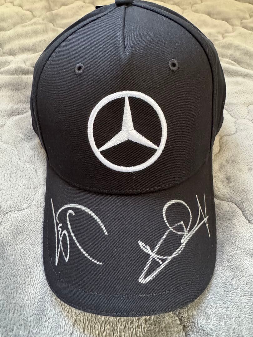 F1 メルセデス AMG ニコ&ルイス 直筆サイン キャップ - メルカリ