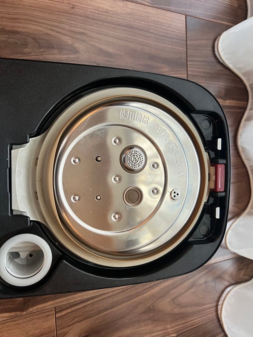 《内なべ新品》パナソニック 炊飯器　Wおどり炊き SR-SPX107