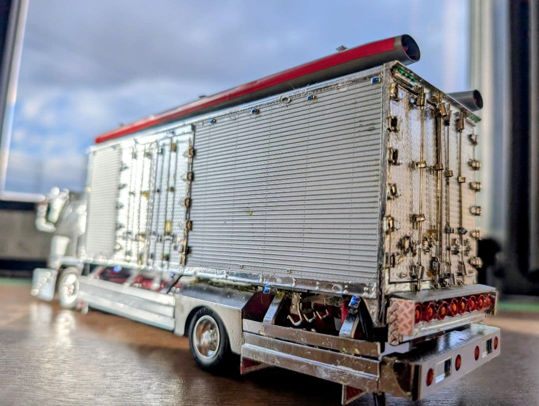 ⚠️【ひでもり様専用出品】⚠️ デコトラプラモデル完成品1/32 - メルカリ