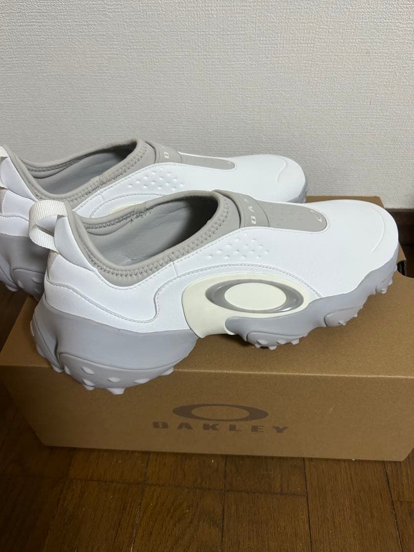 OAKLEY EDGIE ICON 27.5CM オークリー　エッジアイコン