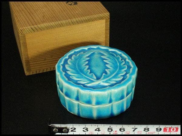 茶道具 浅黄交趾 香合 木箱付(メ1131) 茶道具 香合 香合 豆男 高野昭阿弥 木箱 : 新古茶道具 さかい ヤフー店