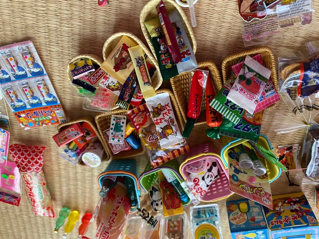 ⑨ ぷちサンプル ぷち駄菓子屋さん リーメント ミニチュア - メルカリ
