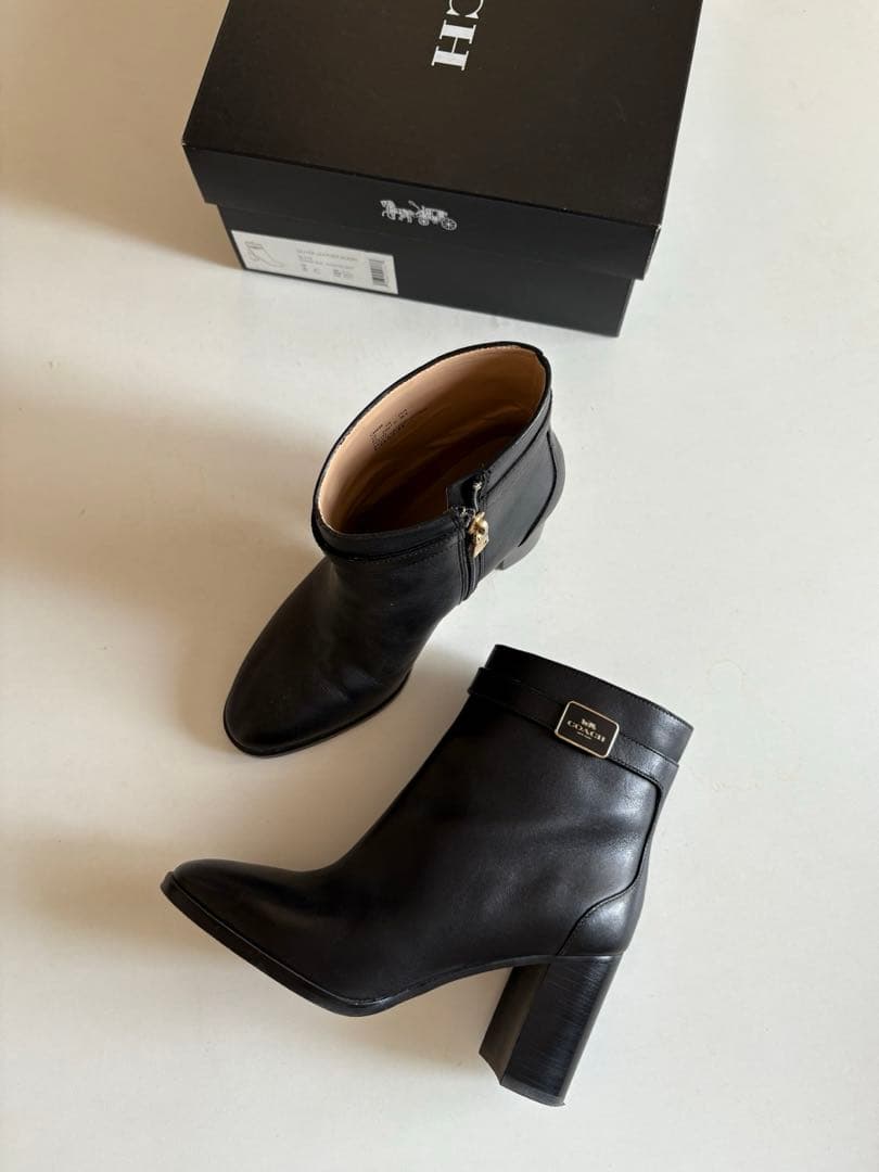 COACH コーチ　ショートブーツ　2024モデル サイズ 6 23.0cm