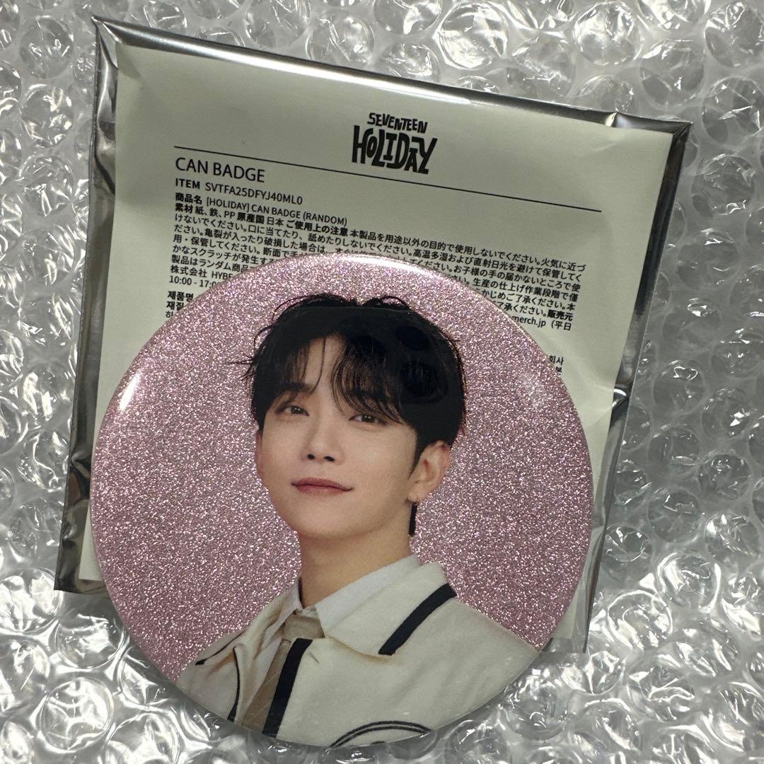 SEVENTEEN ホリデー缶バッジ 40mm Joshua - メルカリ