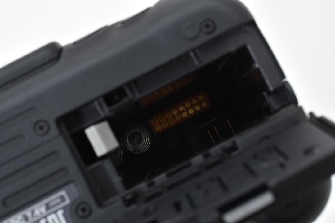 キャノン Canon EOS Kiss X7i 18-55mm《元箱付属》