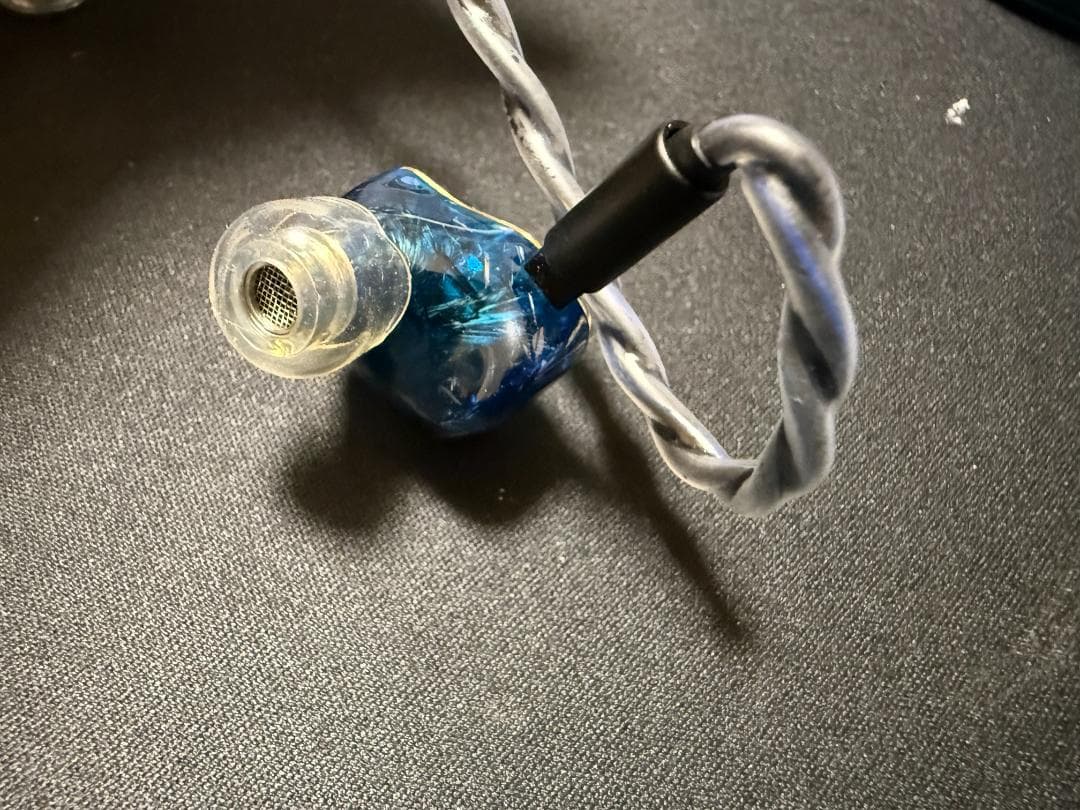 イヤホン UNIQUE MELODY MEST MKIII CF 4.4mm