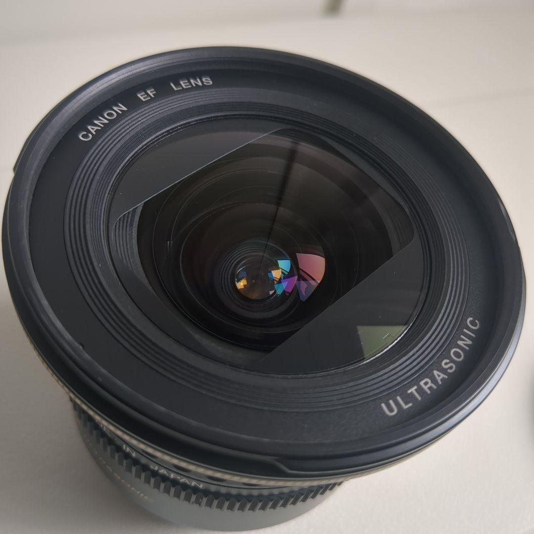 【格安】Canon EF 20-35mm f/3.5-4.5 ズームレンズ
