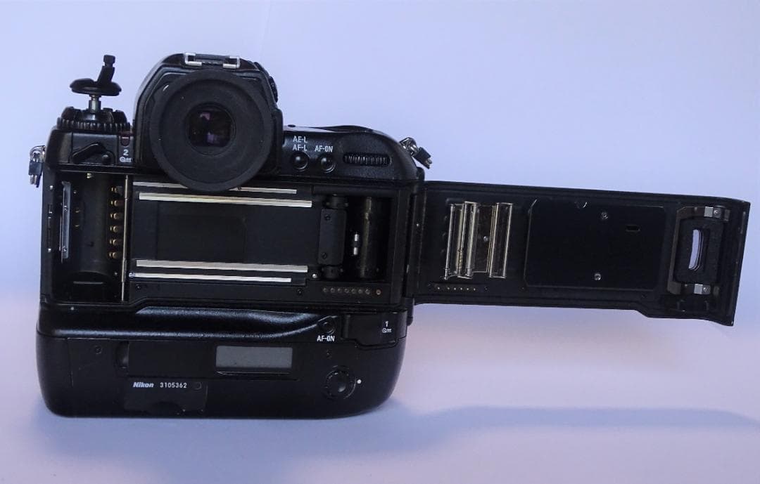 ニコン フィルムカメラ F5 ボディー 使用説明書など