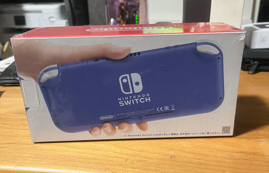《新品未使用》Nintendo Switch Lite ブルー
