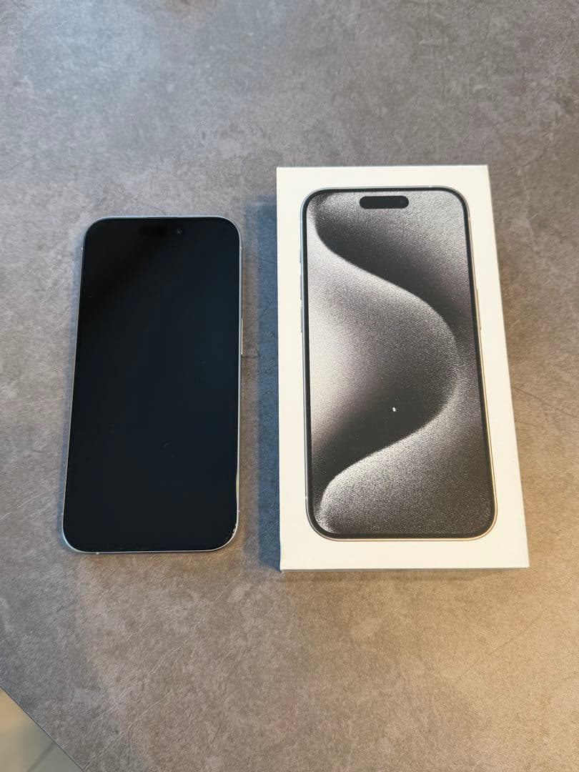 アップル iPhone15 Pro 256GB ホワイトチタニウム Amazon.com: Apple iPhone 15 Pro, 256GB, White Titanium - Unlocked