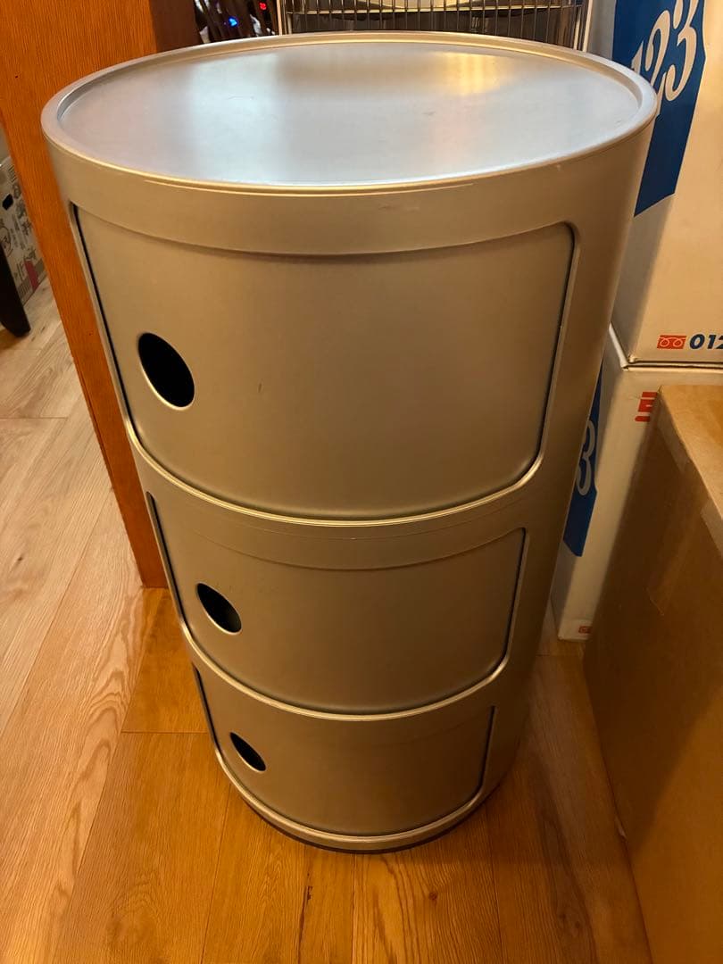 Kartell カルテル　コンポニビリ3 シルバー コンポニビリ3｜Kartell｜カルテルオフィシャルサイト｜イタリア製