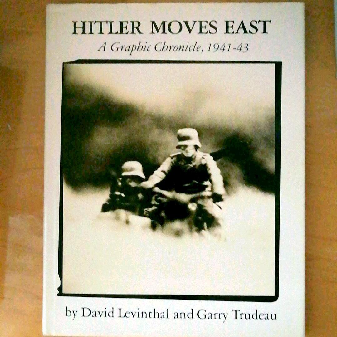 洋書 Hitler Moves East Hitler Moves East 1941-1943, with Maps: Carell, Paul: Amazon.com