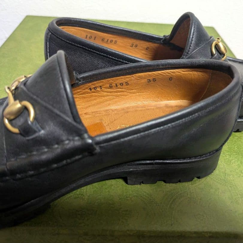 グラP様GUCCI ヴィンテージ ホースビットローファー ラグソール 黒 35C