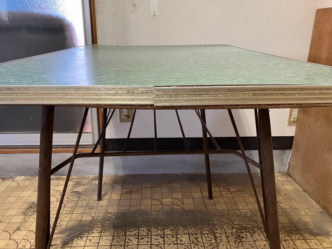 昭和レトロ商品 緑色模様 アンティークパイプテーブル - メルカリ