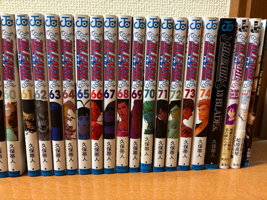 BLEACH全巻セット＋小説等おまけ付き - メルカリ