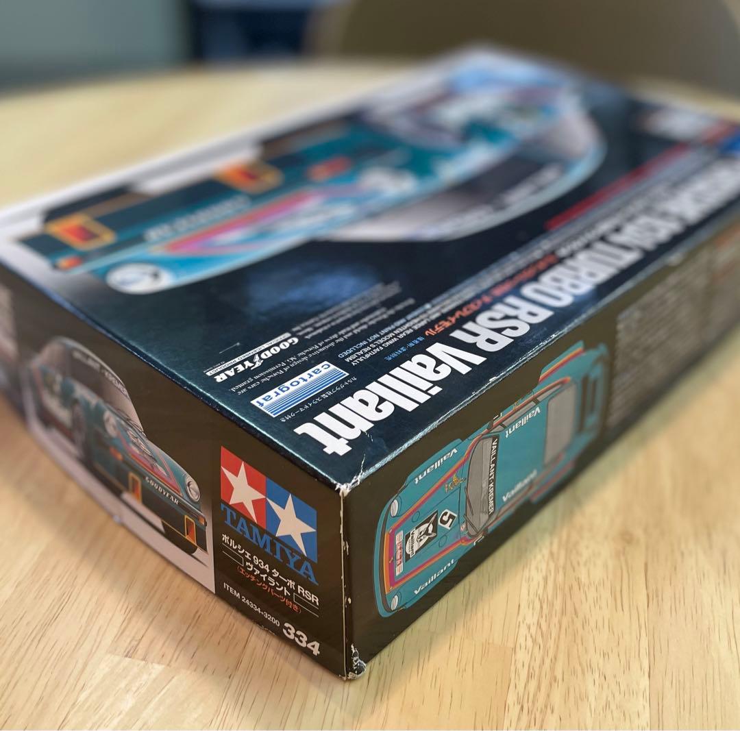 未組立】タミヤ 1/24 ポルシェ 934 ターボ RSR ヴァイラント - メルカリ