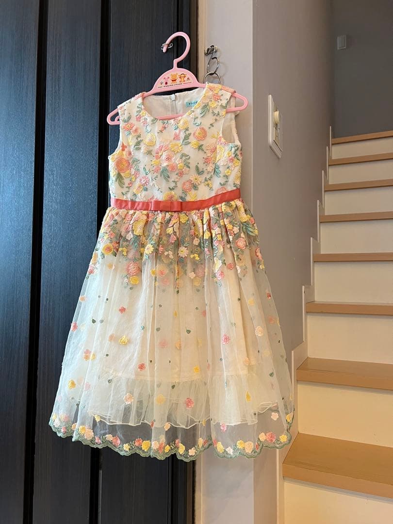 TOCCA トッカ 刺繍ワンピース - メルカリ