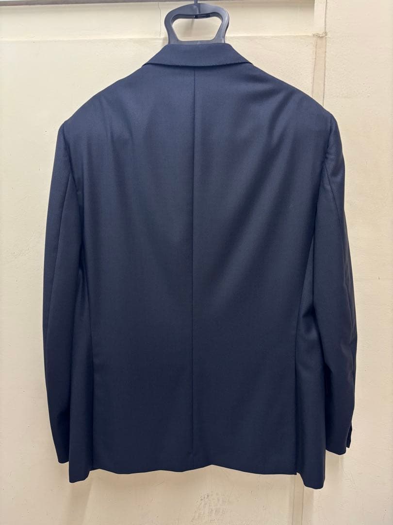 最終値下げ】ブリオーニ ネイビー スーツ 極美品 10回のみ短時間着用