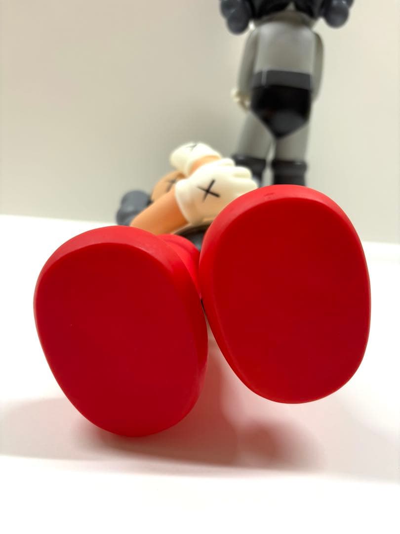 2体セットASTRO BOY KAWS フィギュア ソフビ 約35cm