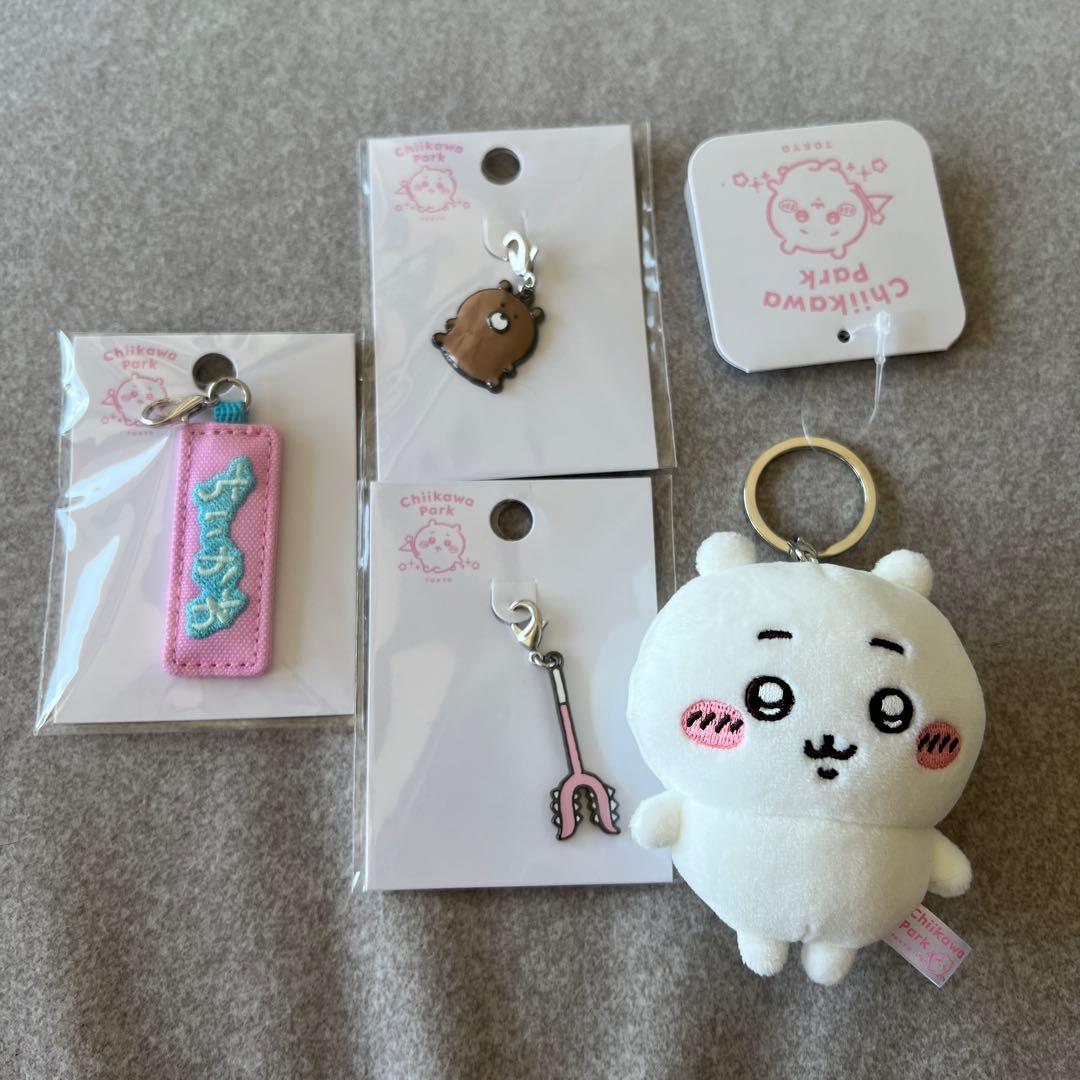 ☆新品未使用 ミニマスコットキーリング ちいかわ ちいかわパーク限定