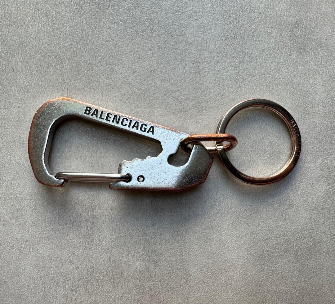 バレンシアガ SPACE KEYRING スペースキーリングカラビナ メンズ
