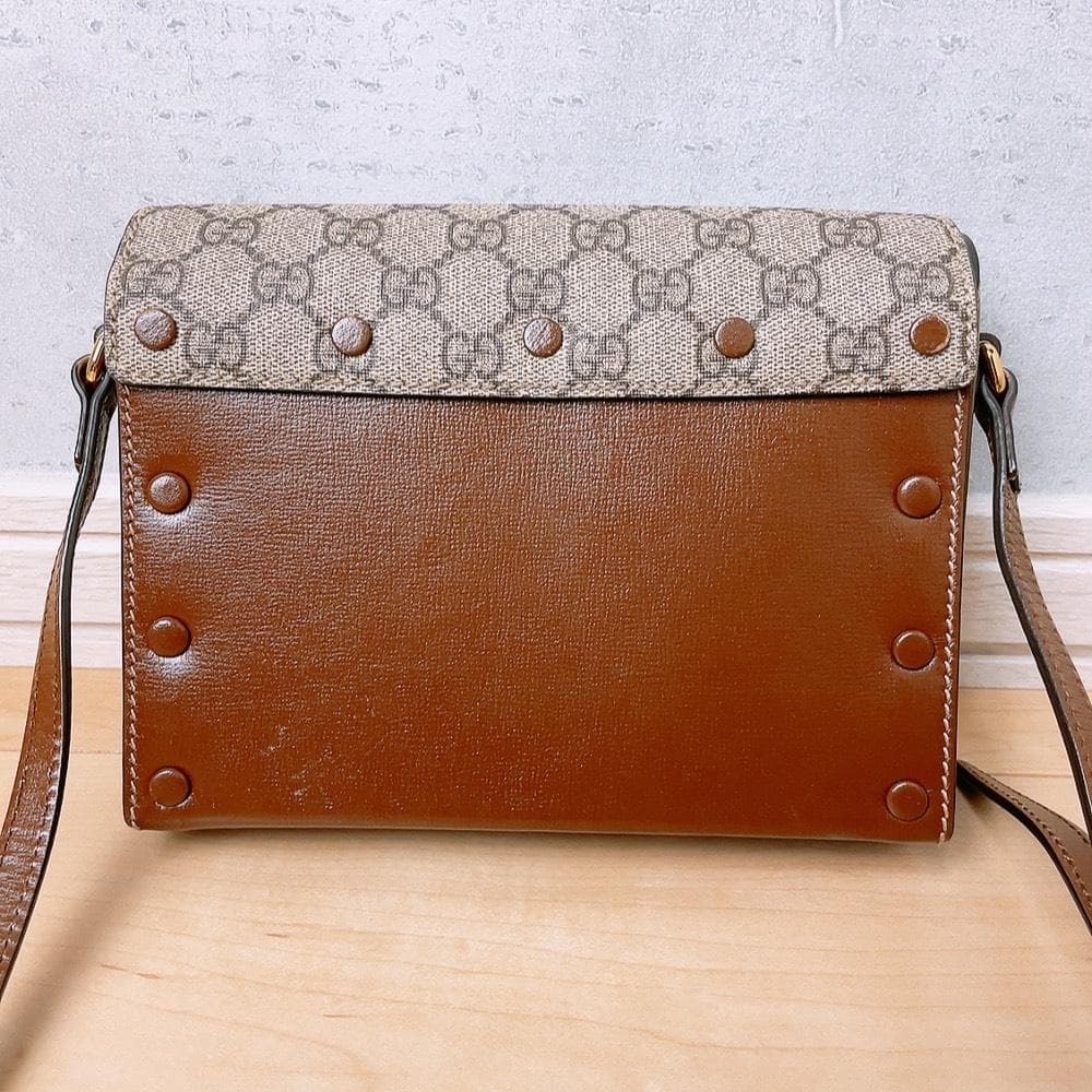 GUCCI バレンタイン ハート ポシェット ショルダーバッグ 斜めがけ GG