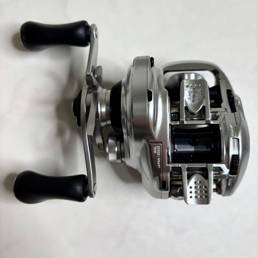 シマノ 16 メタニウム MGL HG 右 ベイトリール - メルカリ
