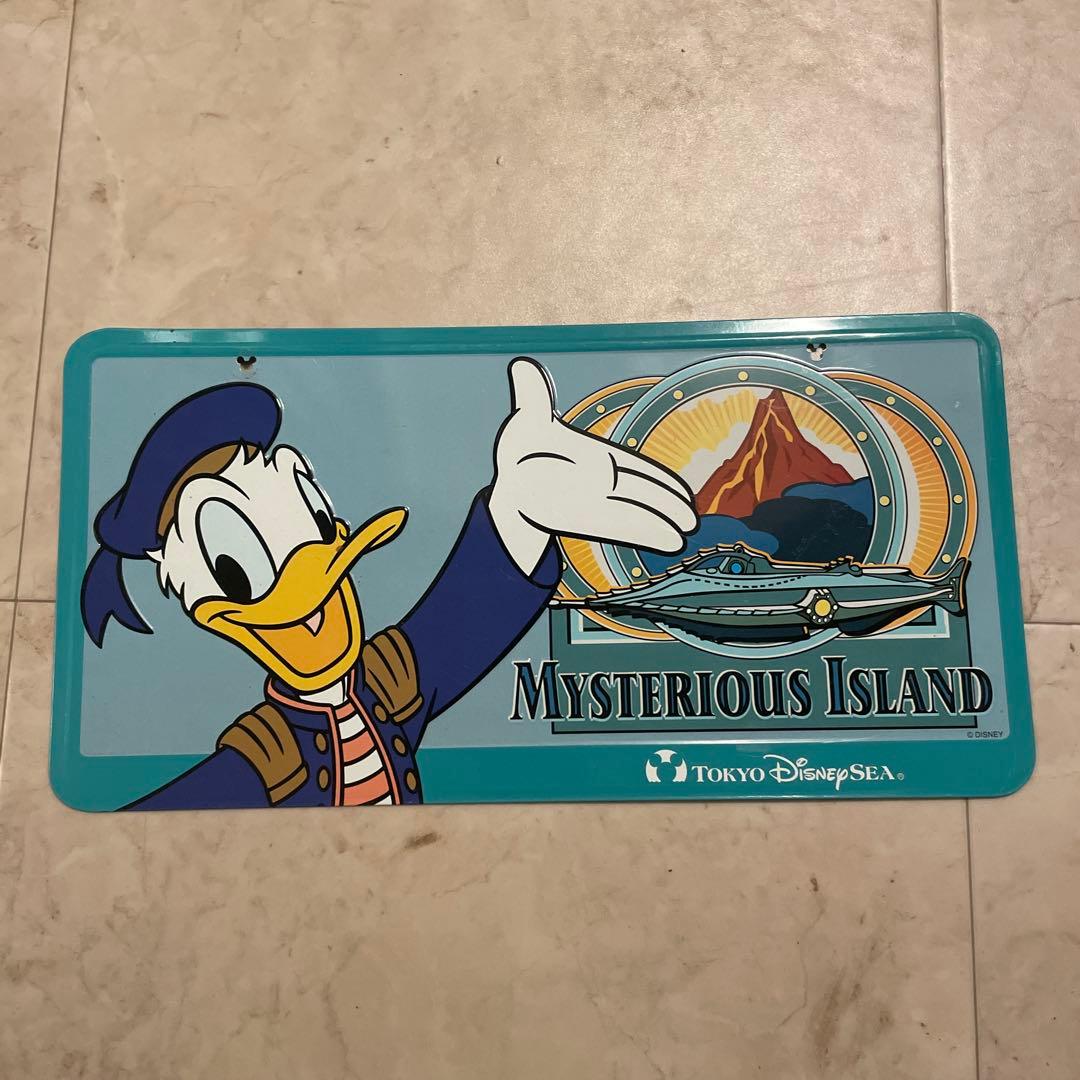 ディズニーシー ブリキ 看板 プレート - メルカリ