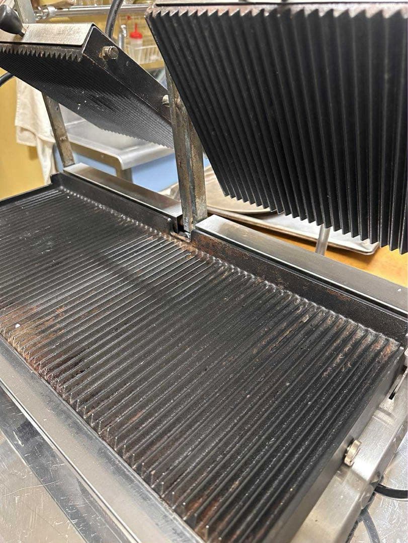 ワッフルメーカー フランス クランプーズ krampouz used - メルカリ