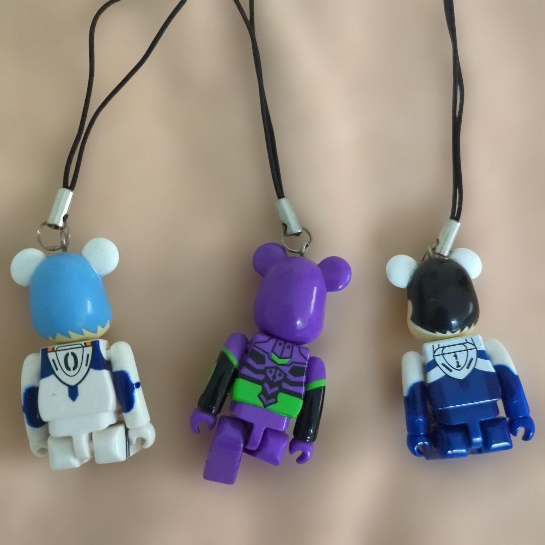 エヴァンゲリオン ストラップ付きフィギュア 3体セット - メルカリ