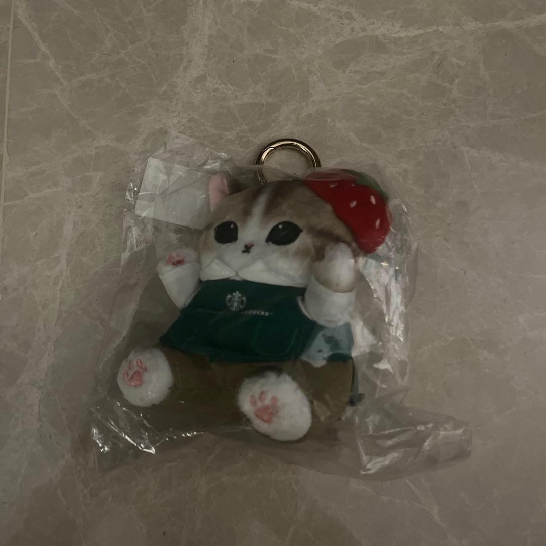 Mofusand Starbucks いちご ぬいぐるみ - メルカリ