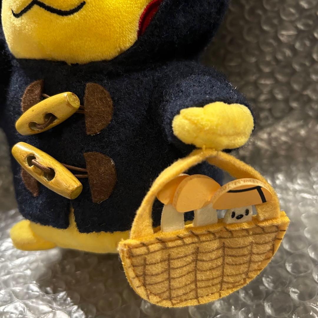 レア】ダッフルコート ピカチュウ きのこ ポケモンセンター - メルカリ