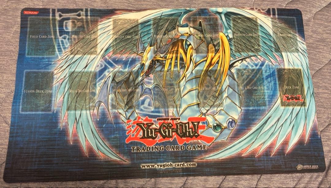 シ*ン様 究極宝玉神レインボー・ドラゴン プレイマット 遊戯王 公式