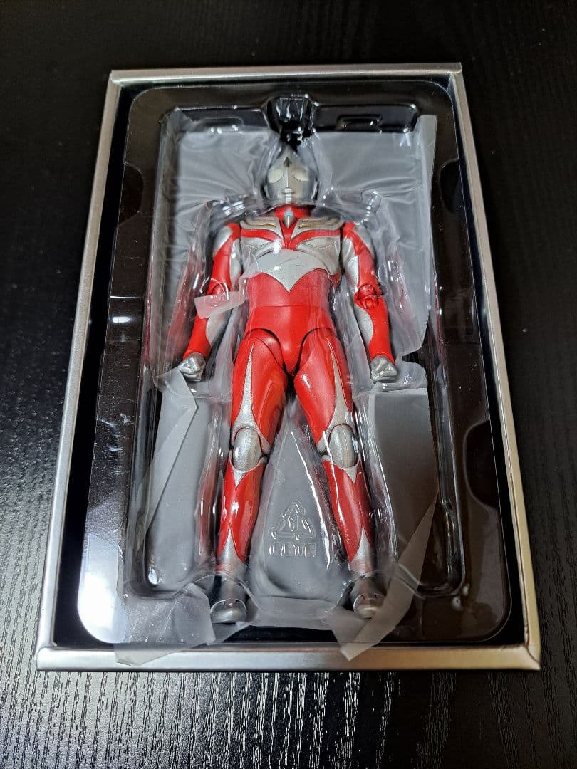 s.h.figuarts ウルトラマンティガ　パワータイプ　真骨頂製法