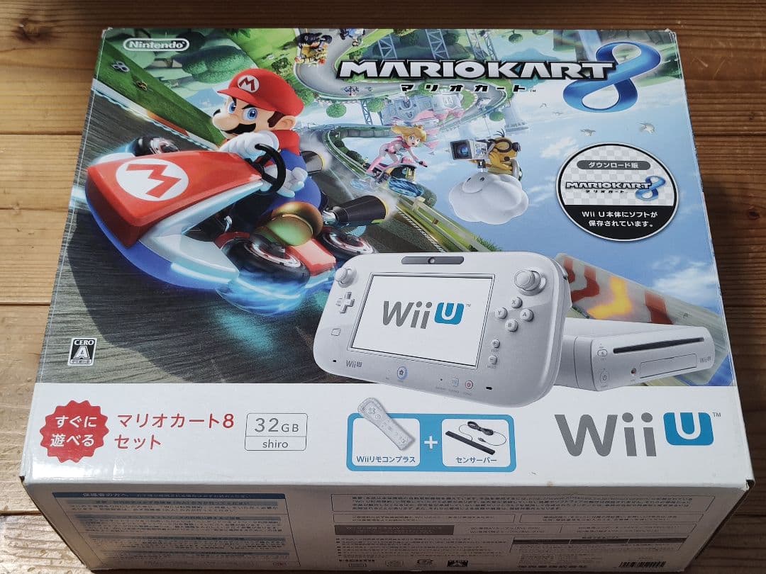 Wii U すぐに遊べる マリオカート8 セット シロ - メルカリ