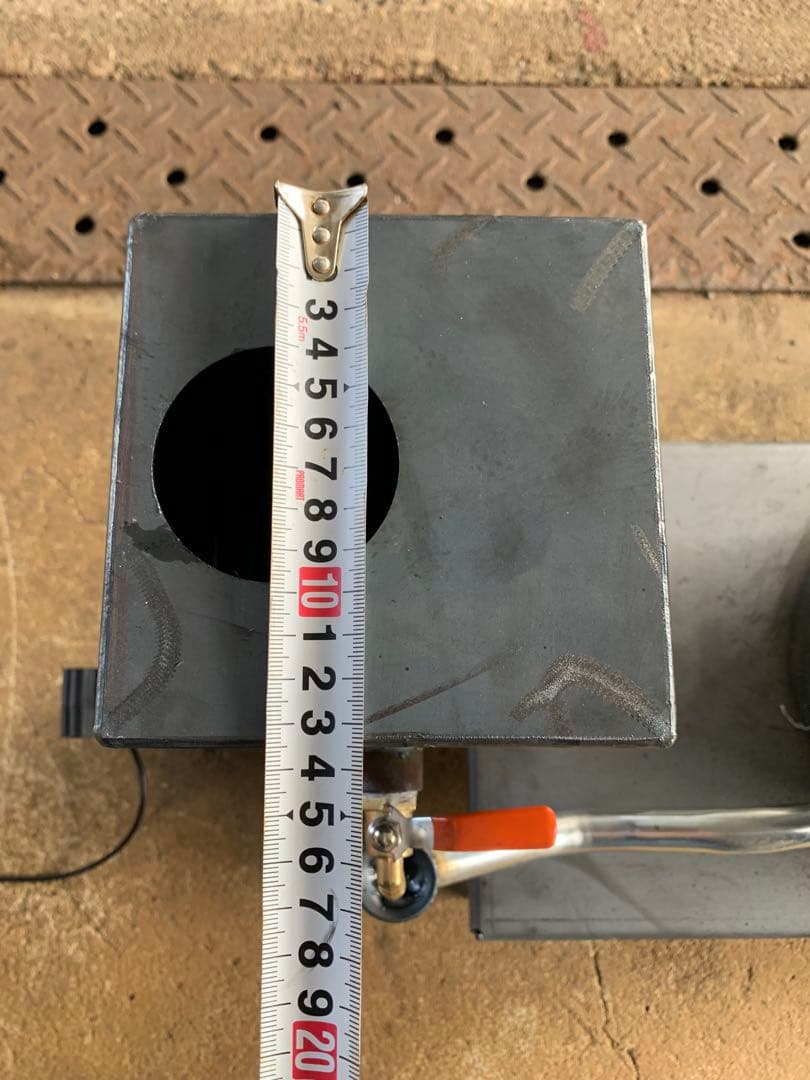 廃油ストーブ 煙突アダプタ付き 耐熱塗装 80mm、100mm煙突使えます