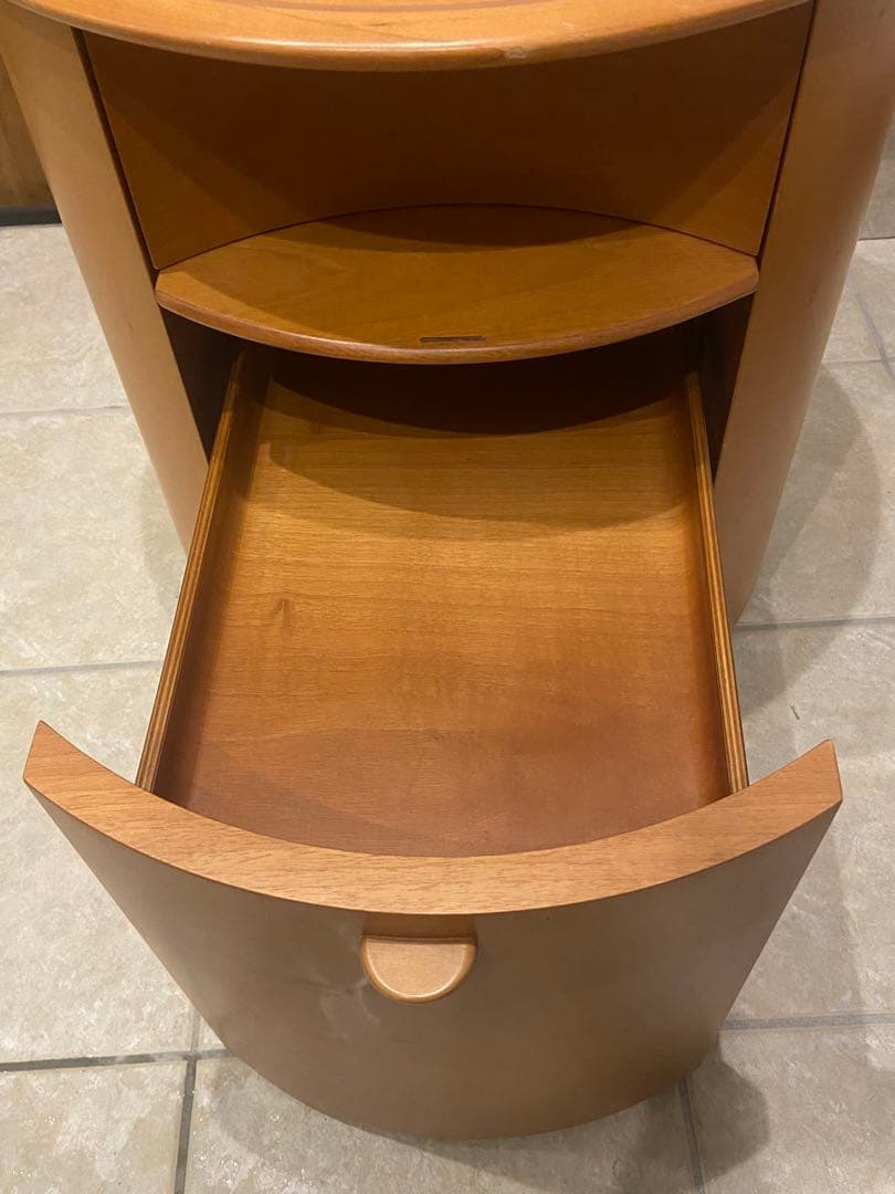 Poliform ベッドサイドキャビネット イタリア製 ヴィンテージ