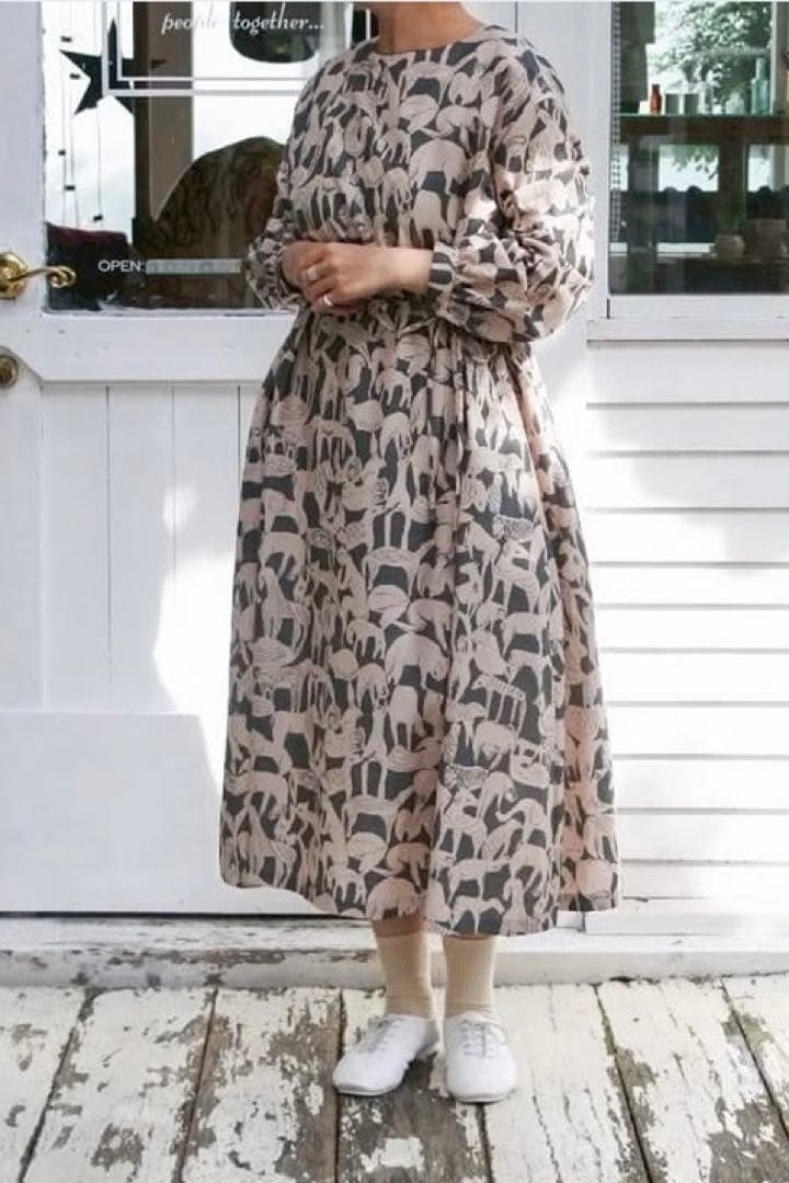 mina perhonen life puzzle動物柄 長袖 ひざ丈ワンピース - メルカリ