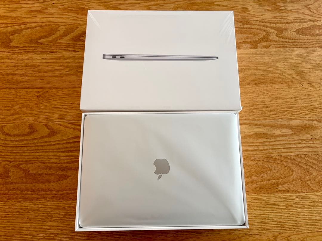 MacBookAir A2179（2020年モデル） 13インチ シルバー Restored Apple MacBook Air A2179 13