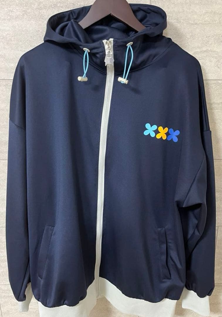 白上フブキ】誕生日記念2023部屋着ジャージ(パーカー)【試着のみ