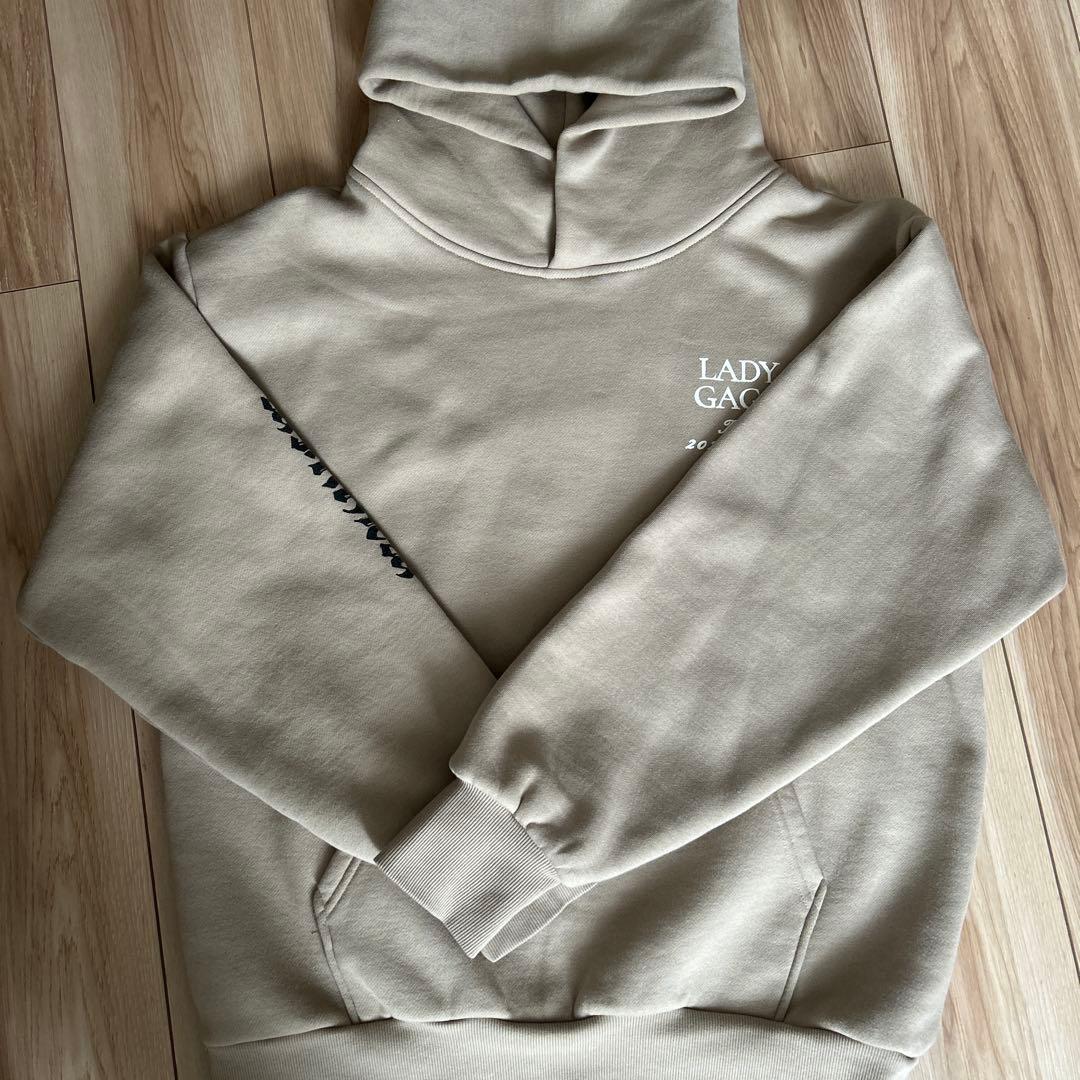レディガガ パーカー L Lady Gaga Mayhem パーカーフーディー - メルカリ