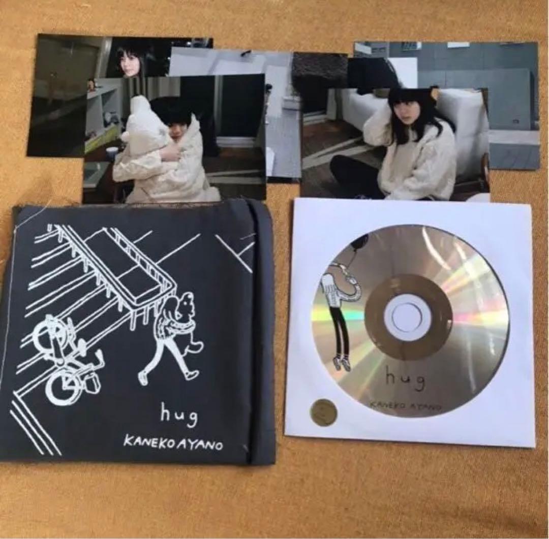 カネコアヤノ　hug