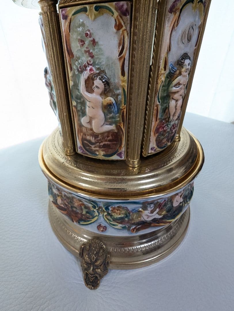 美品 動作確認済み】REUGE リュージュ☆陶器製☆オルゴール☆口紅