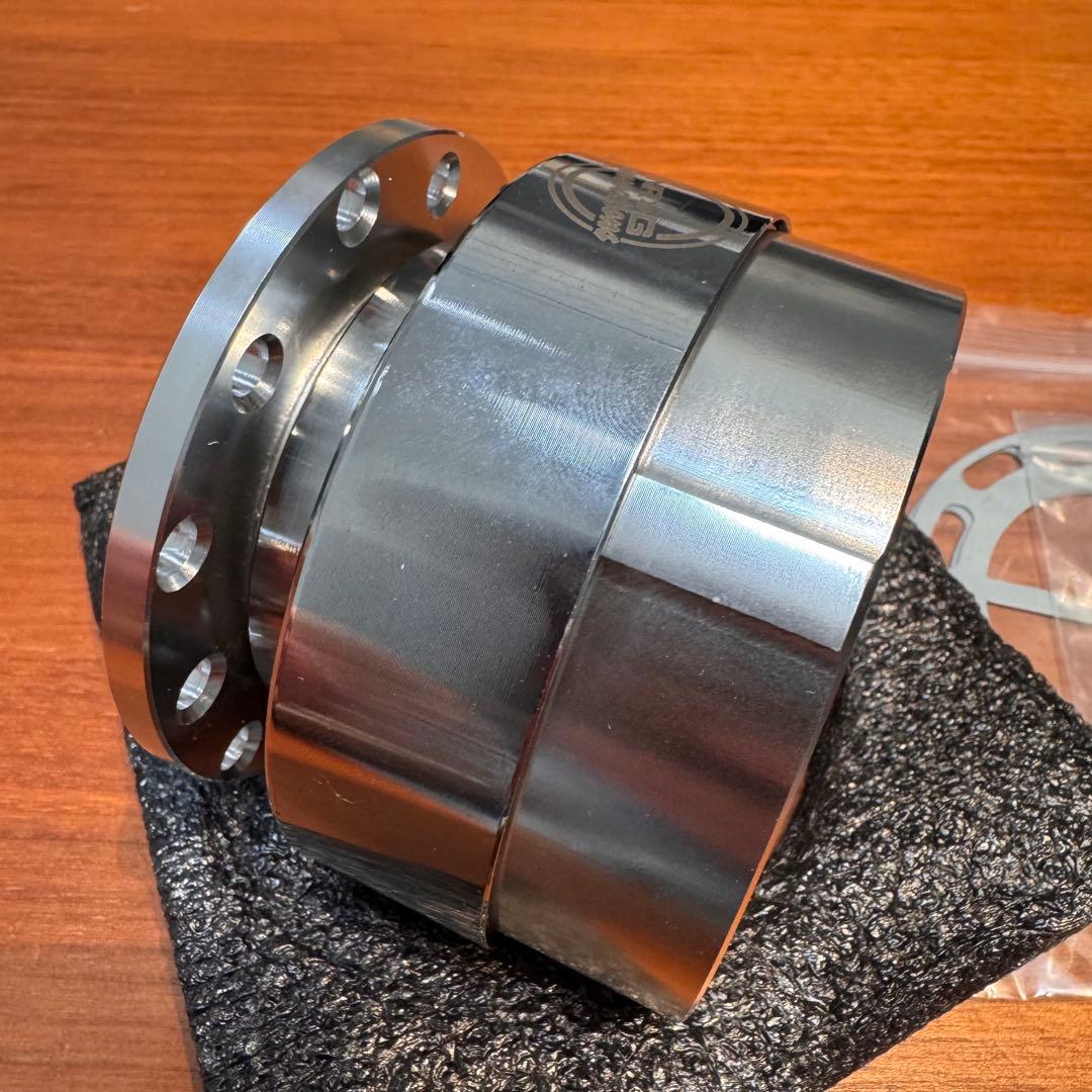 クイックリリース NRG ステアリングボス レンチン音あり アメリカ製