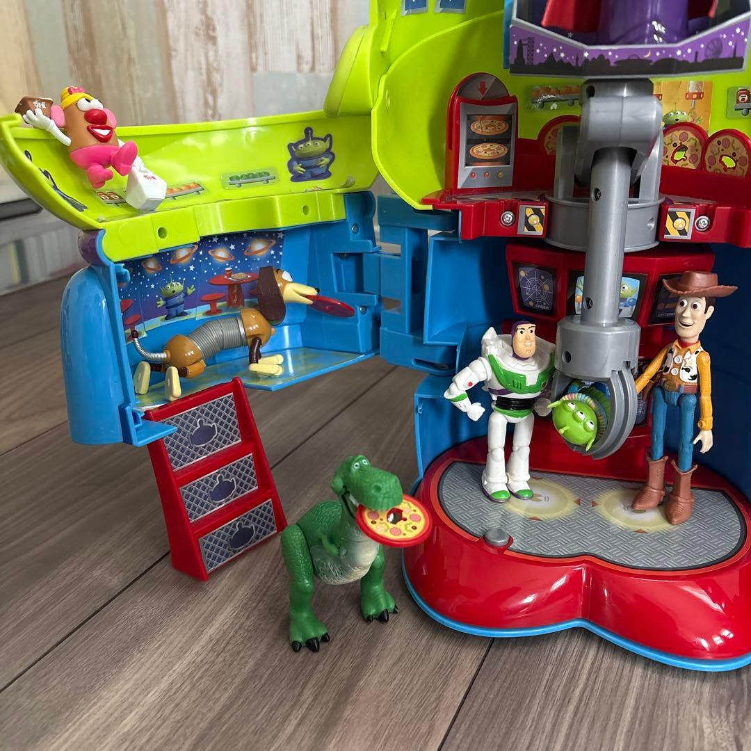 トイ・ストーリー＊ピザプラネットに変身！エイリアン／おしゃべり