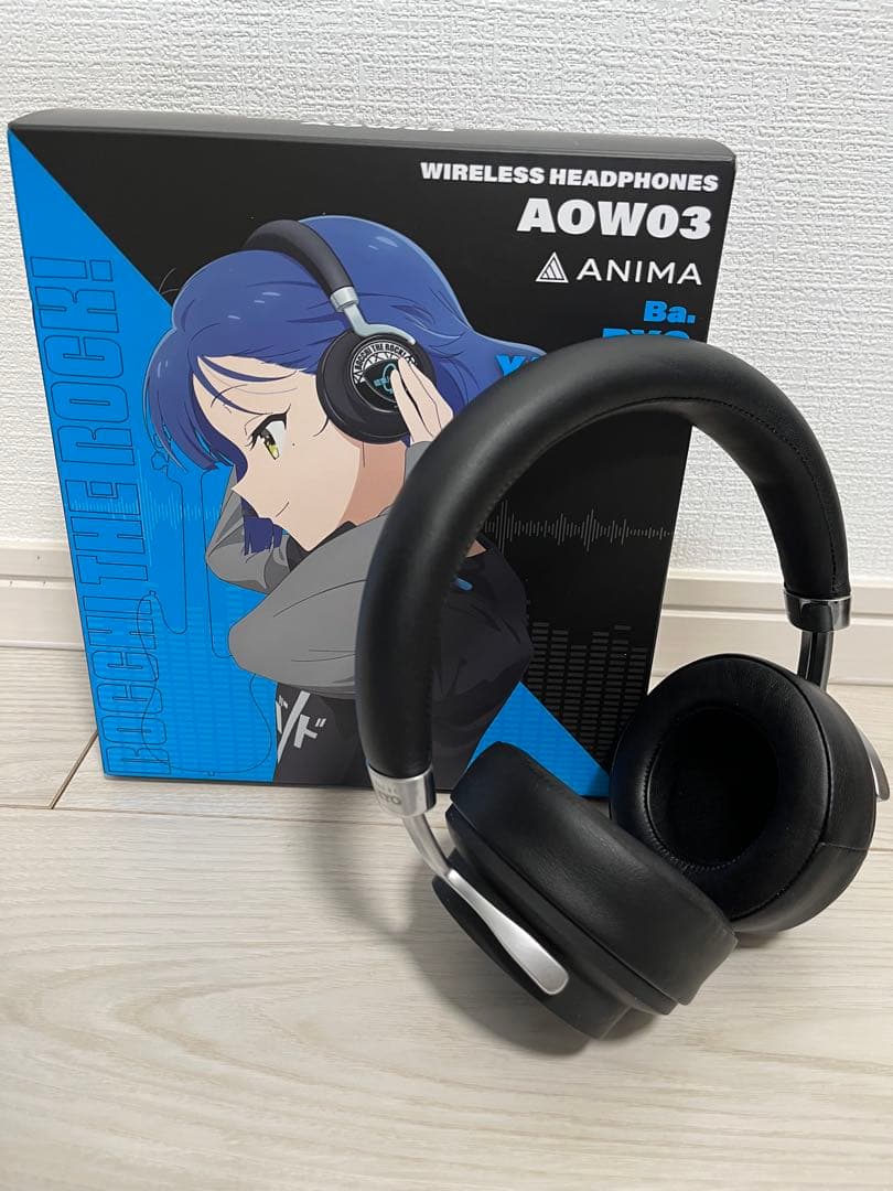 ワイヤレスヘッドホン ぼっち・ざ・ろっくコラボ 山田リョウモデル