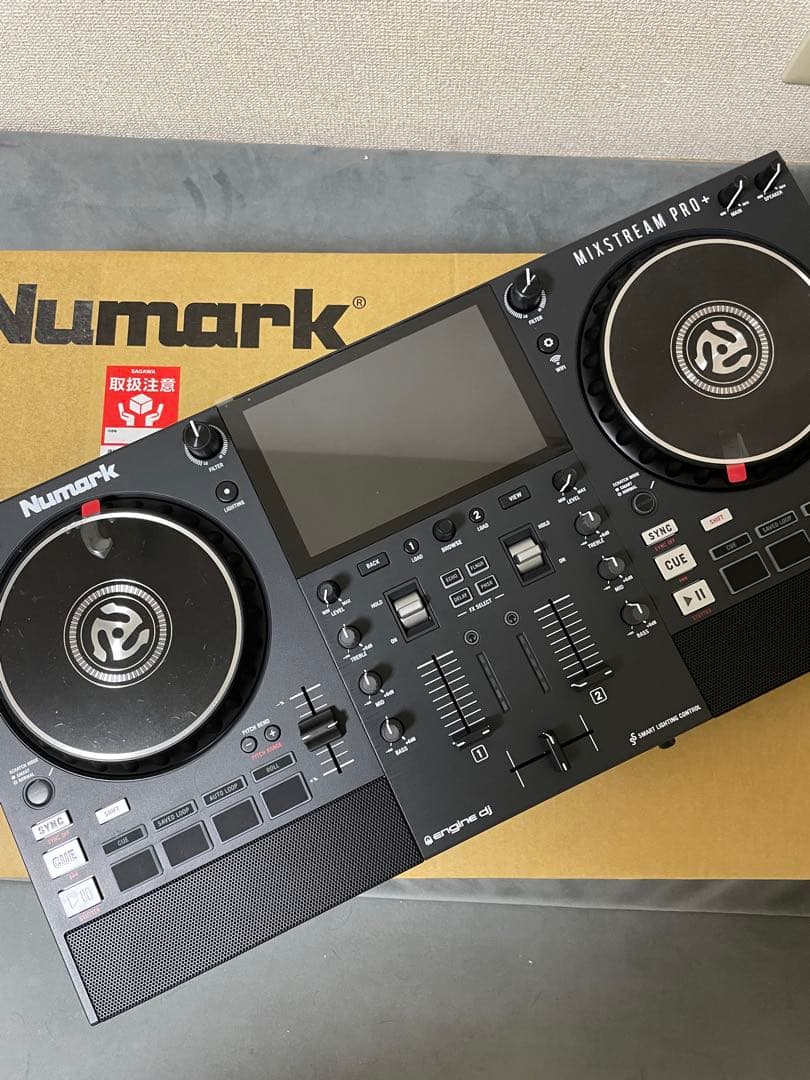 Numark Mixstream Pro+ コントローラー Amazon.com: Numark Mixstream Pro+ DJ Controller with Stem