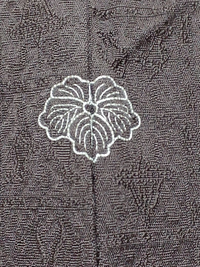 色無地］新品未使用品 しつけ有り 一つ紋 千地泰弘 K-121 - メルカリ